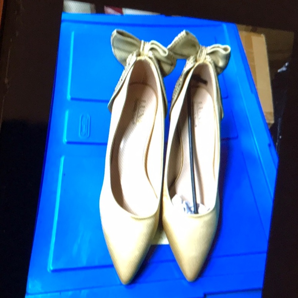 Especially Yours Gold Satin 3” Heels